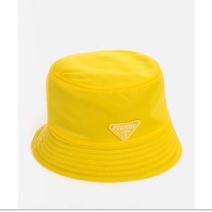 Meet your Posher, Cris